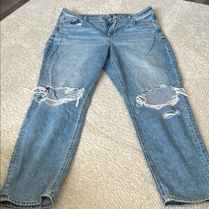 American Eagle Outfitters Distressed Light Wash High-Rise Jeans